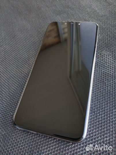 Смартфон Huawei Mate 20 lite