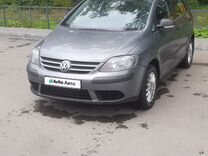 Volkswagen Golf Plus 1.6 MT, 2008, 250 000 км, с пробегом, цена 660 000 руб.