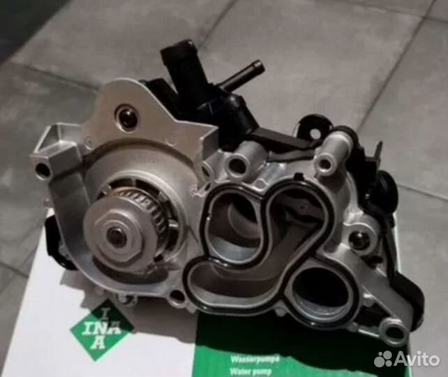 Помпа Volkswagen polo Skoda rapid octavia 1.4 1.6