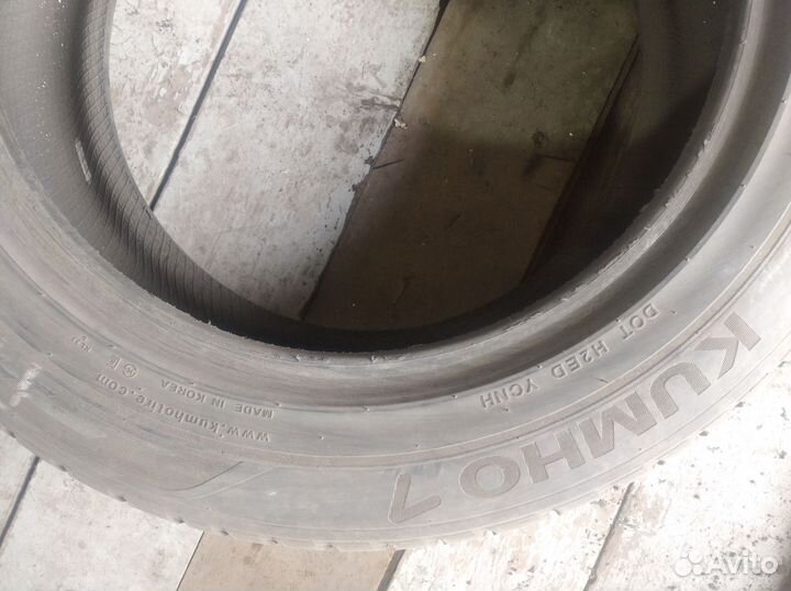 Kumho 846 215/60 R17