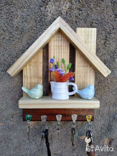 Ключница настенная