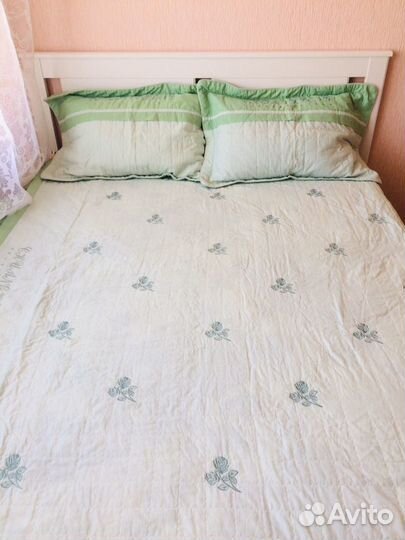 Покрывало на кровать120/200