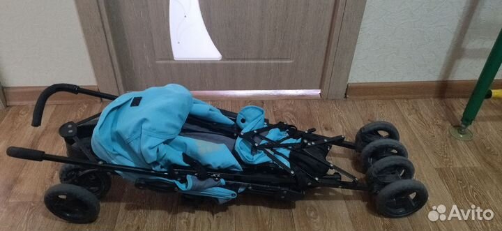 Коляска трость