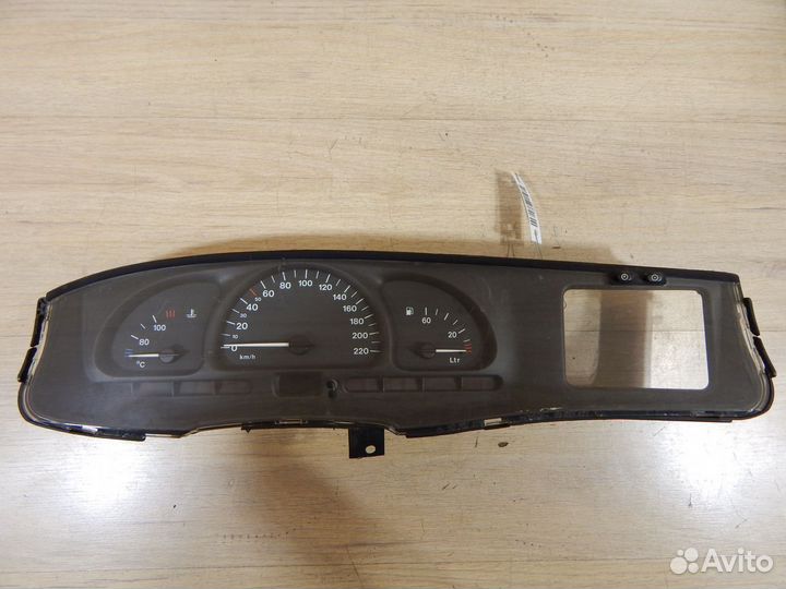 Щиток приборов Opel Vectra B