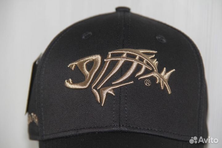 Кепка с рыбой, бейсболка для рыбалки G-Lumis