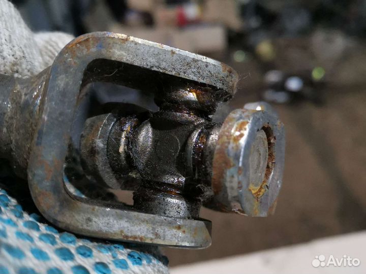 Рулевой карданчик Lancer 9