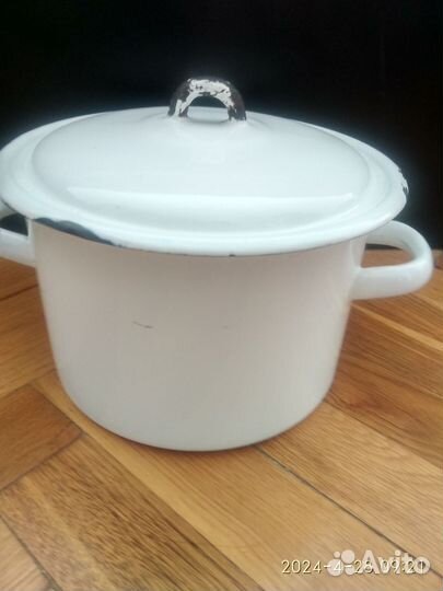 Кастрюля эмалированная 3 литра