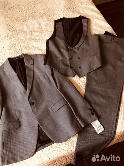 Классический костюм