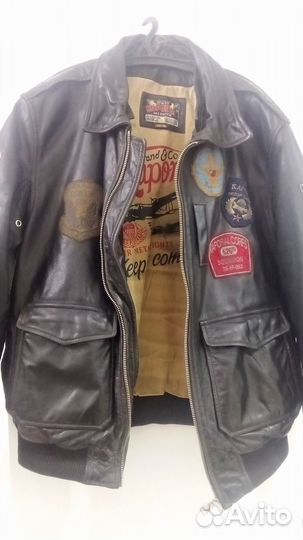 Продам фирменную куртку * авиатор*