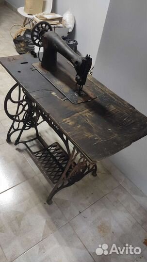 Швейная машинка singer зингер