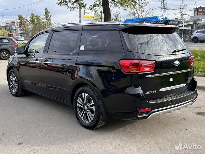 Kia Carnival 2.2 AT, 2020, 31 727 км