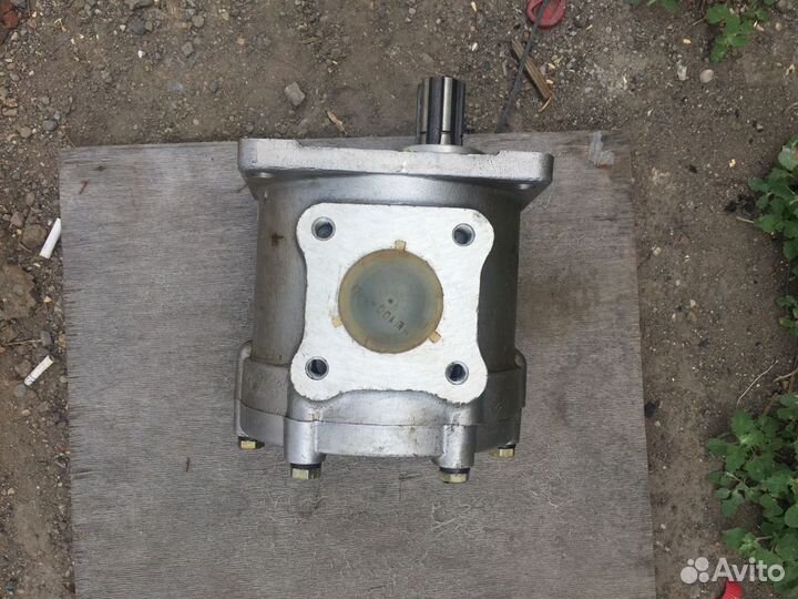 Насос шестерёнчатый нш-100А-3 (левый/правый)