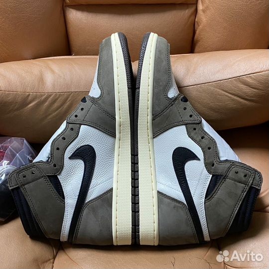 Nike air jordan 1 high Travis Scott dark mocha