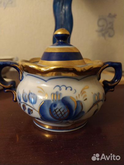 Гжель сахарница, ваза, розетка