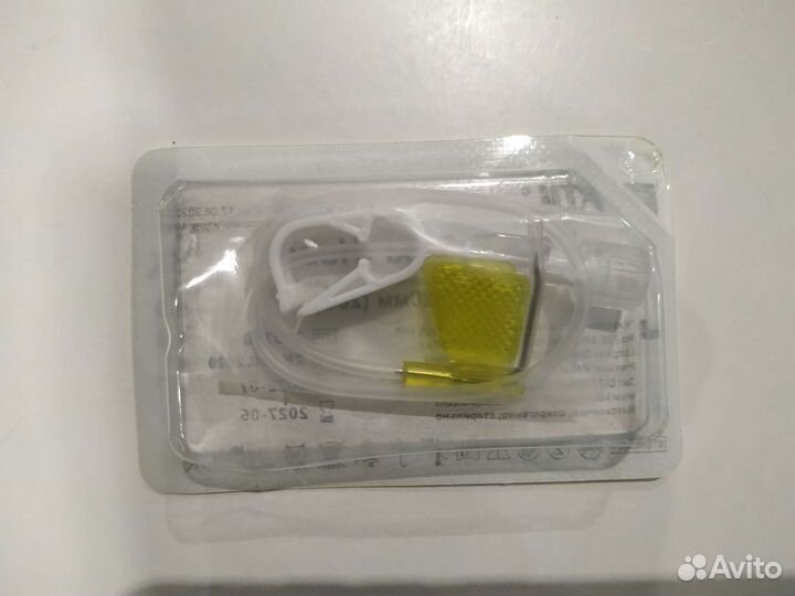 Игла Губера с крыльями и инфузионной линией