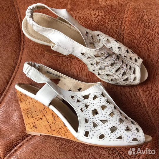 Босоножки polann