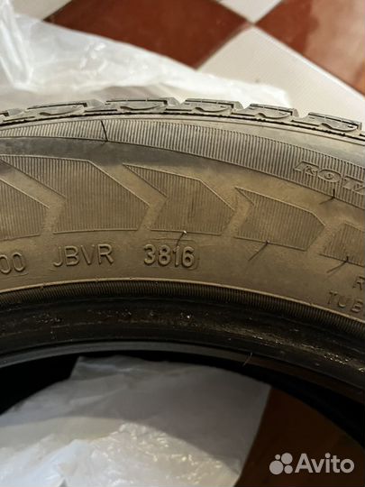 Goodyear UltraGrip 225/55 R17 97H