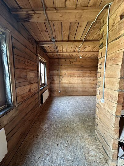 Дом 157 м² на участке 4 сот.