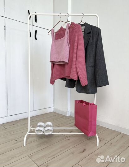 Вешалка напольная металлическая