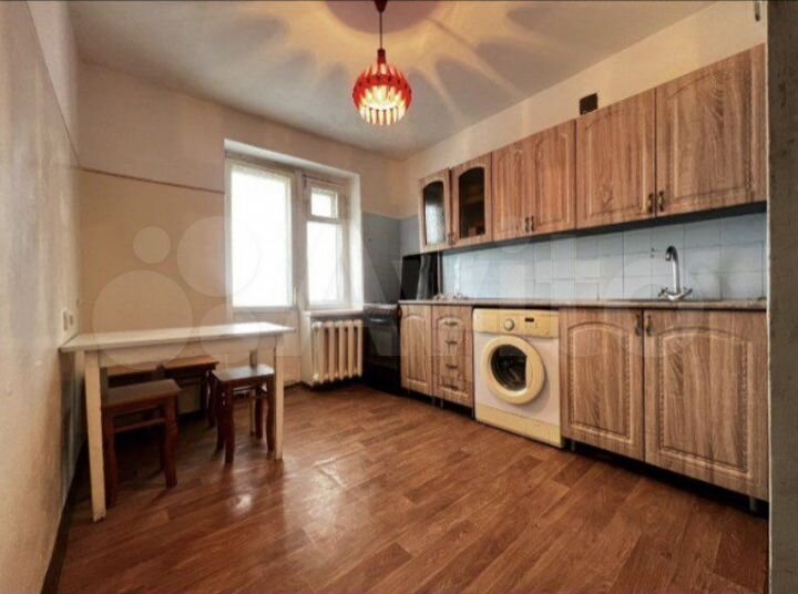 3-к. квартира, 71 м², 9/9 эт.