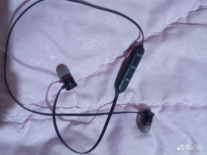 Микронаушники