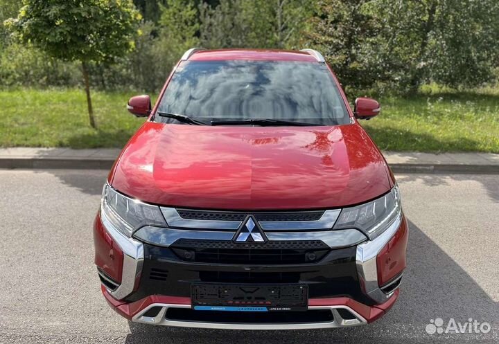 Mitsubishi Outlander 2.4 AT, 2019, 143 640 км