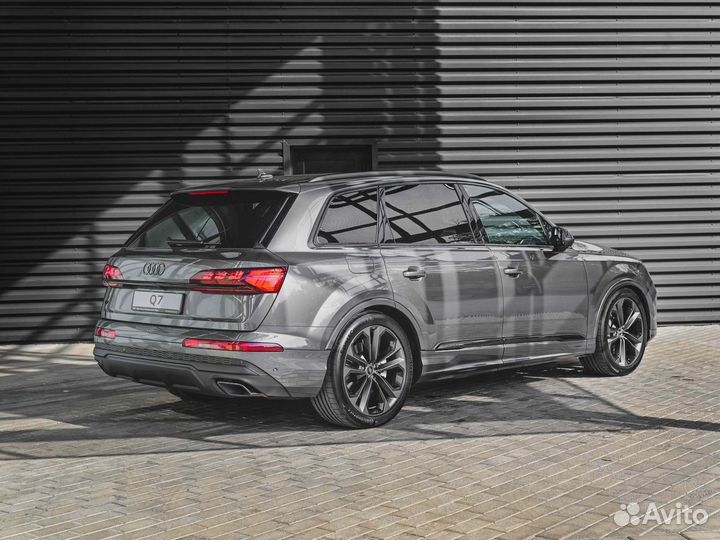 Audi Q7 3.0 AT, 2024