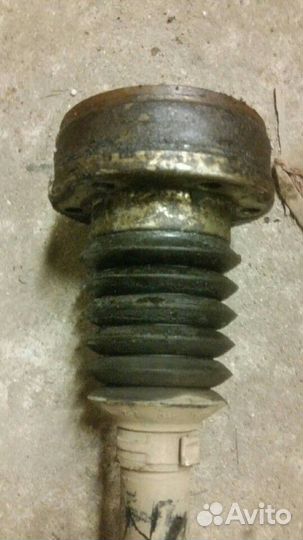 Полуось привод Volkswagen Golf Skoda Octavia A5