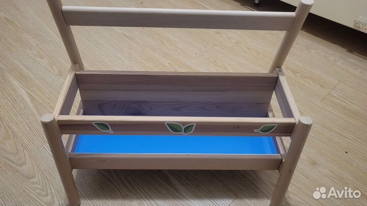 Полка для книг детская напольная по монтессори