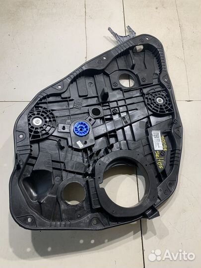 Стеклоподъемник (задний левый) (Kia Seltos)