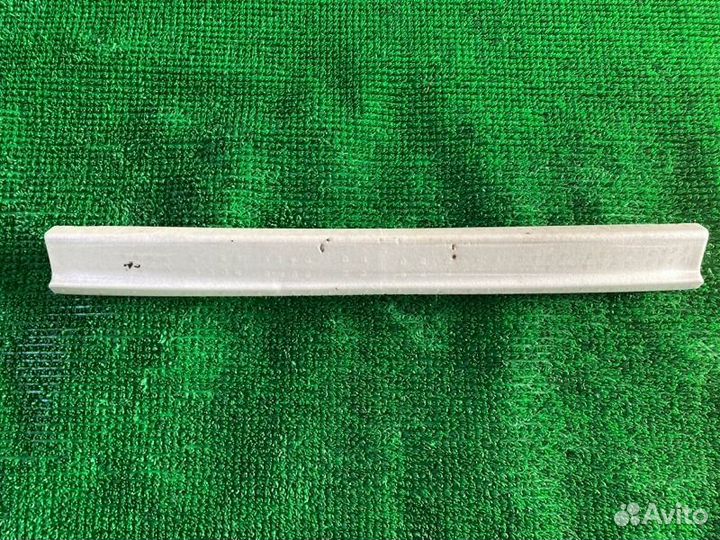 Абсорбер бампера перед. Toyota Lx470, Land cruiser