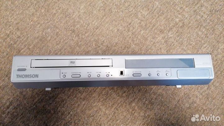 Продам DVD-рекордер thomson DTH-8045