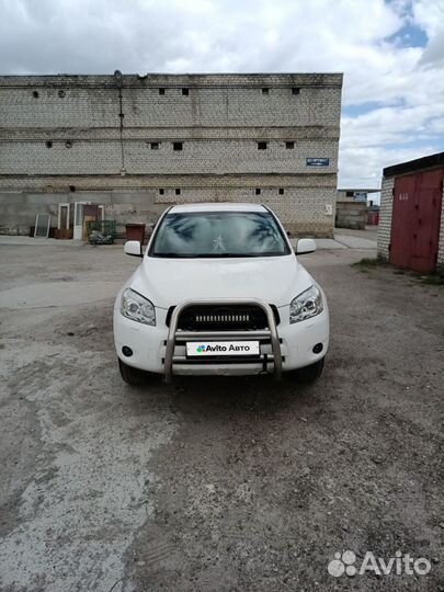 Toyota RAV4 2.0 AT, 2006, 233 959 км