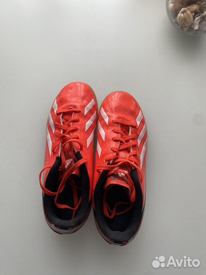 Бутсы футзалки adidas f10