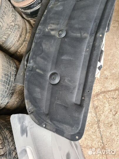 Обшивка капота Kia Rio 4 2020