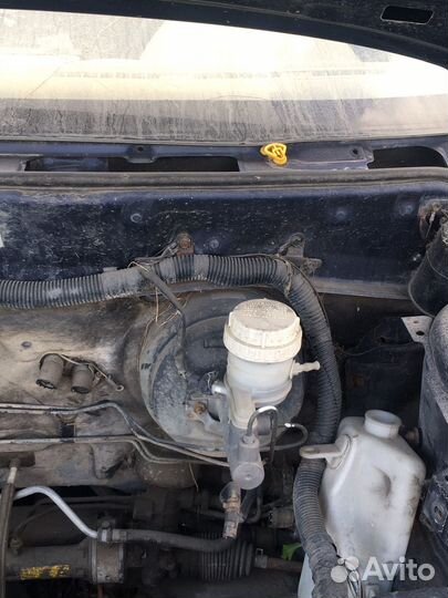 Вакуум Mitsbishi Carisma