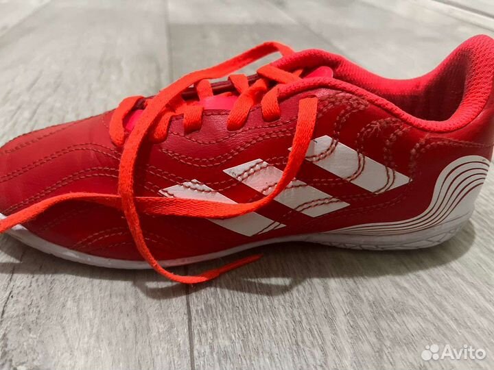 Футзалки футбольные Adidas оригинал