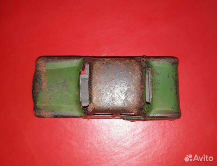 Модель автомобиля, жестяной Москвич 50-е гг