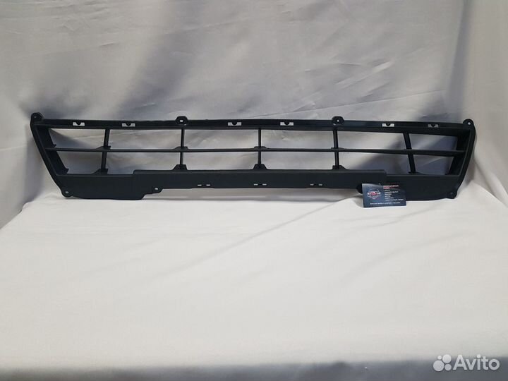 Решетка бампера ваз 2191 Лифбек 11-г. в