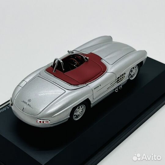 Mercedes-Benz 300 SLS Schuco 1/43