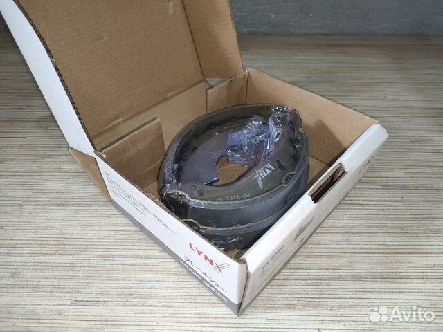 Колодки тормозные барабанные (зад) Peugeot 206