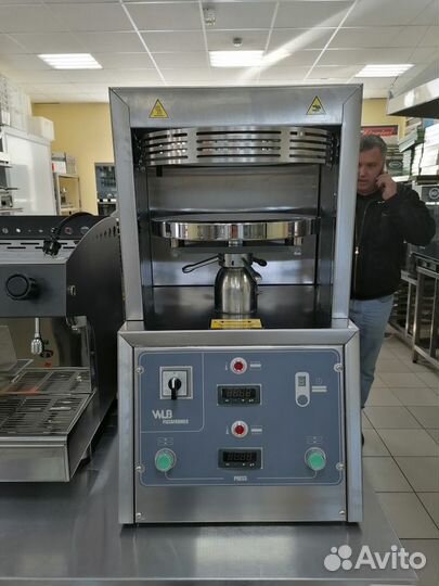 Пресс для пиццы