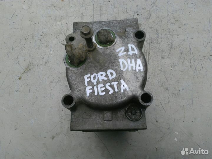 Компрессор кондиционера Ford Fiesta 1995-2002