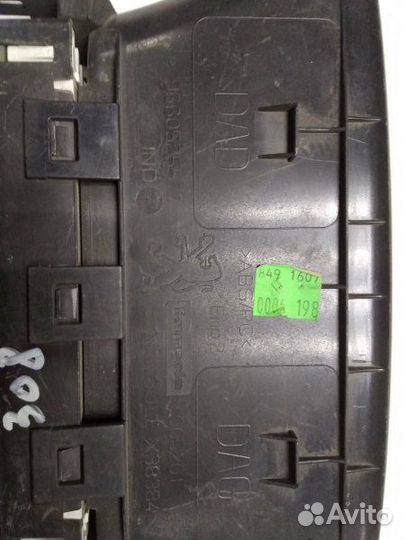 Магнитола/мультимедиа Peugeot 308