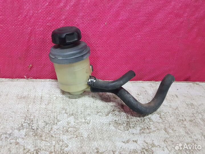 RIO 3 Solaris 1 Бачок гур