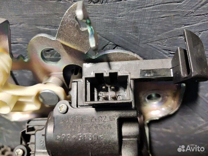 Замок багажника задний Audi A6 C7 cyga 2016