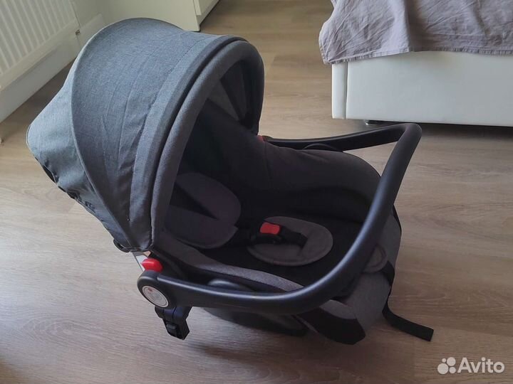 Автолюлька Luxmom + вкладыш + матрасик