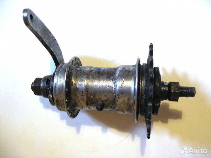 Втулка задняя с тормозом 