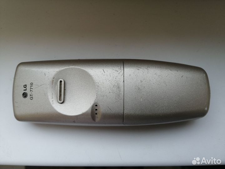 Трубка GT7710 телефона LG бесплатно