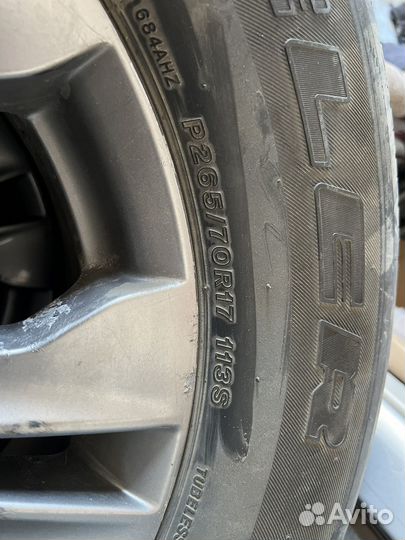 Bridgestone Dueler H/T 265/70 R17